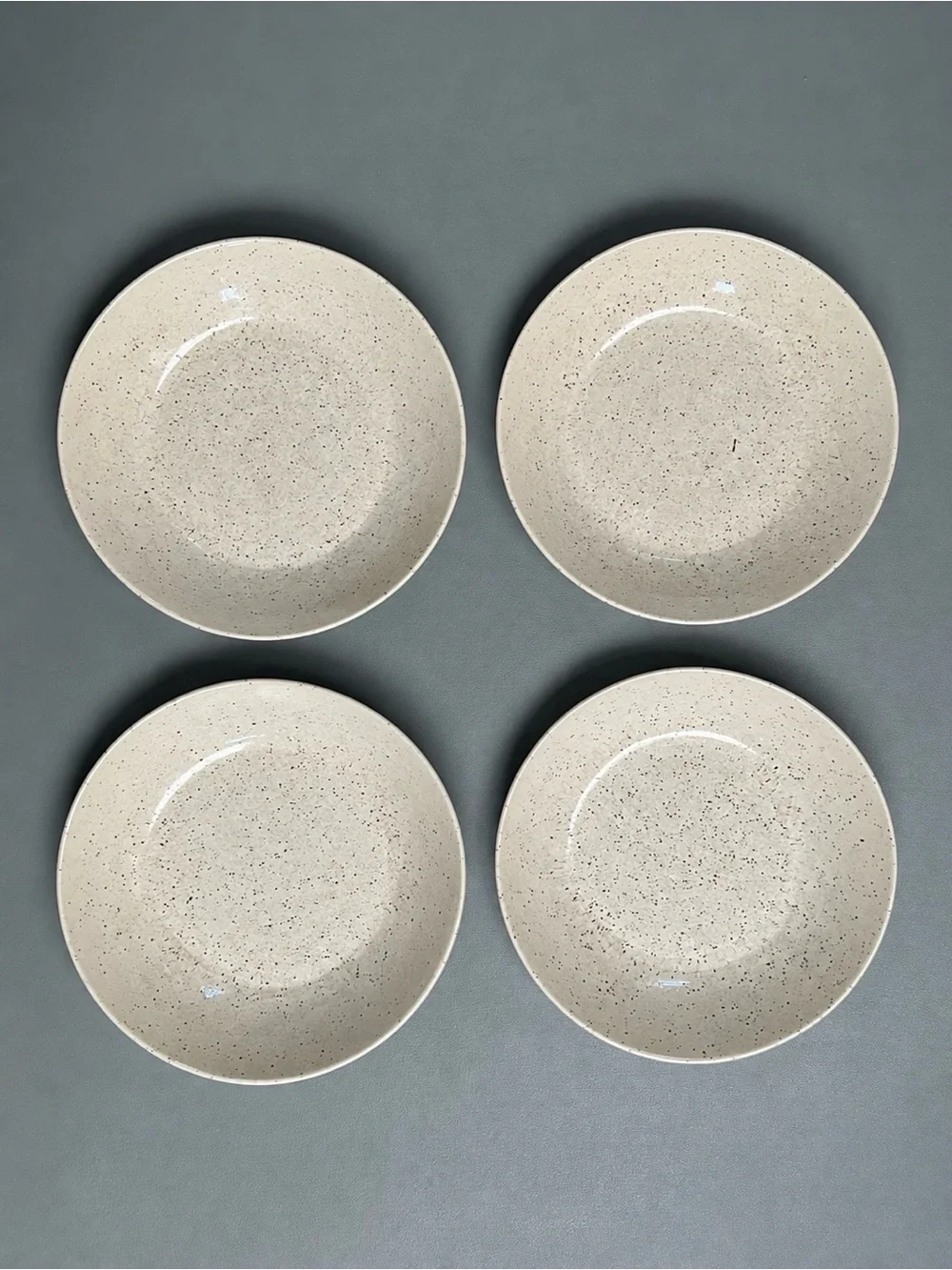 Crate&Barrel set pasta